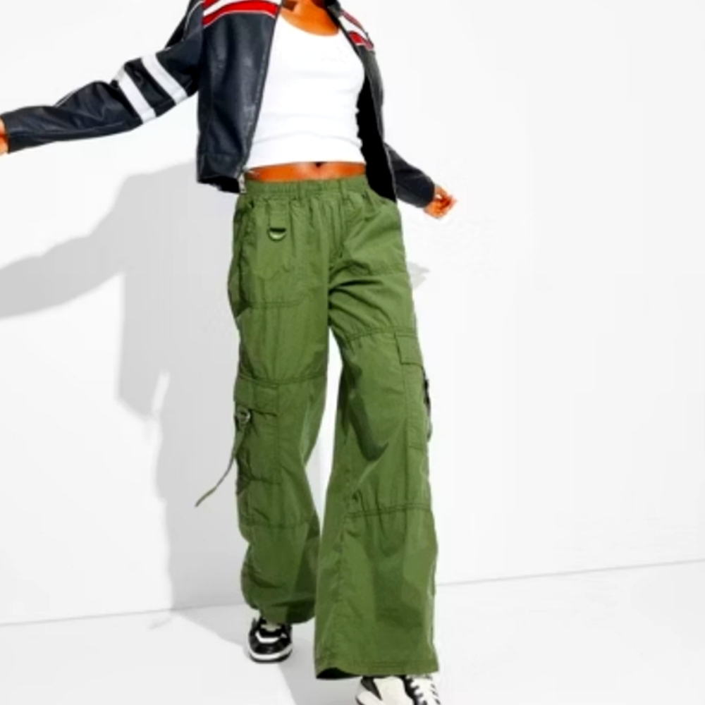 Wild Fable Green Cargo Pants